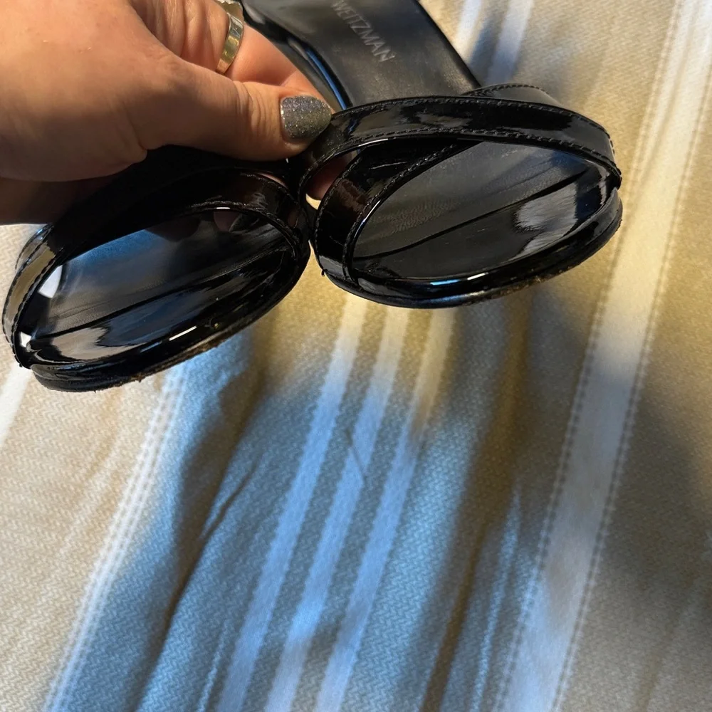 EUC Stuart Weitzman Black Wedge Strappy Open Toe Sandals Size 7.5 - Picture 6 of 7